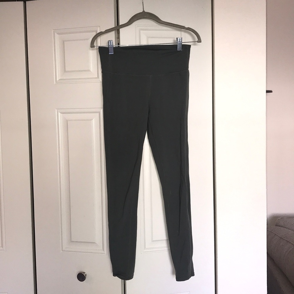 Athleta olive green leggings